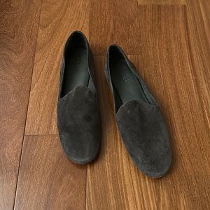 Vince size 9 / EU 39 gray driving loafers